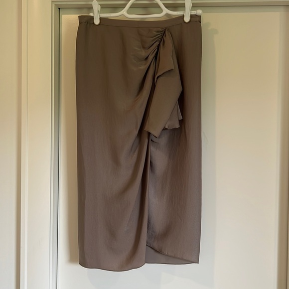 BCBG MaxAzria Stella Midi Skirt in Cinder - Picture 1 of 5